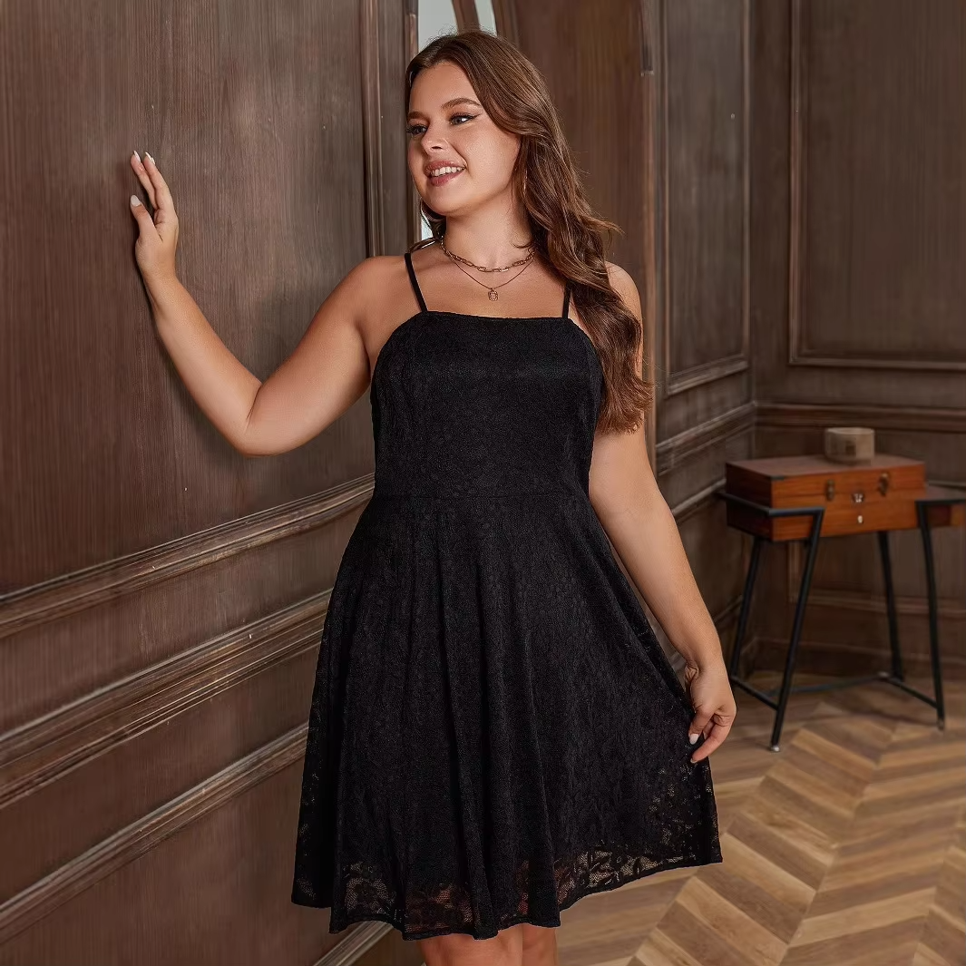 Ready to Ship Wholesale Plus Size Lace Dress Women Sexy Strappy Floral Summer Casual Dress