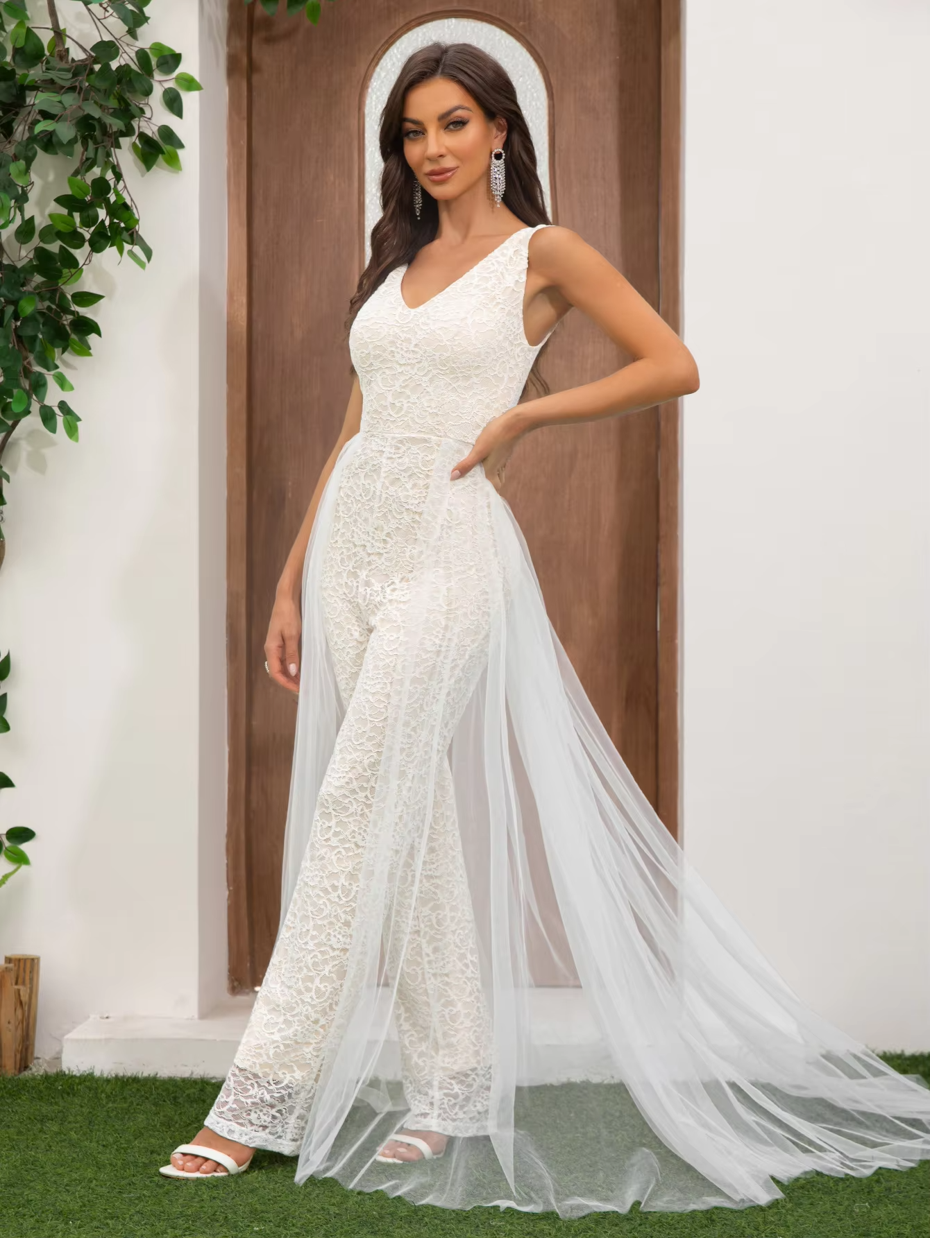 Women's Vintage Jumpsuit Cross-Border Fashion Slim Sexy Lace Splicing Mesh Sleeveless Empire Solid